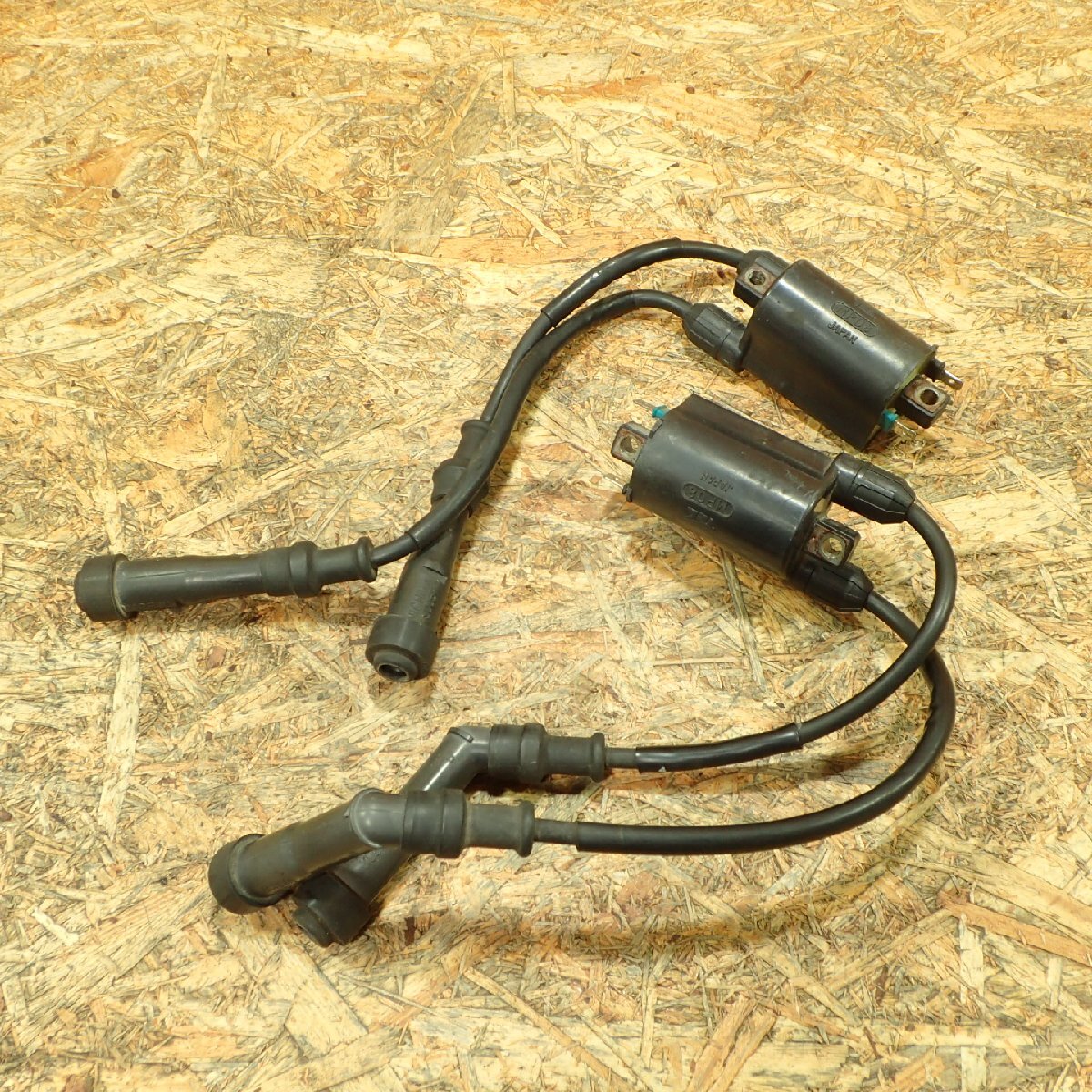 【送料SSサイズ】HONDA RC42-1650*** CB750 教習車 イグニッションコイル 検.( 20258 5 闇2拍卖