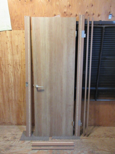 E373●パナソニック■Panasonic■内装ドア■ブラウン系■木目調■右開き■展示品拍卖