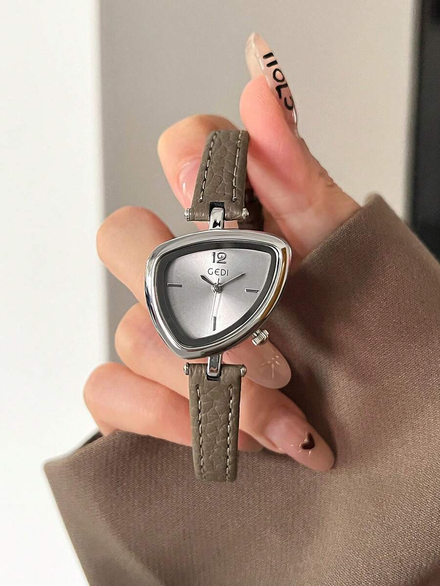 腕時計 レディース クォーツ 1個 女性用新作ゴールドレザーストラップ、洗練された多角形ダイヤル、ファッショナブルなゴールドの針、拍卖