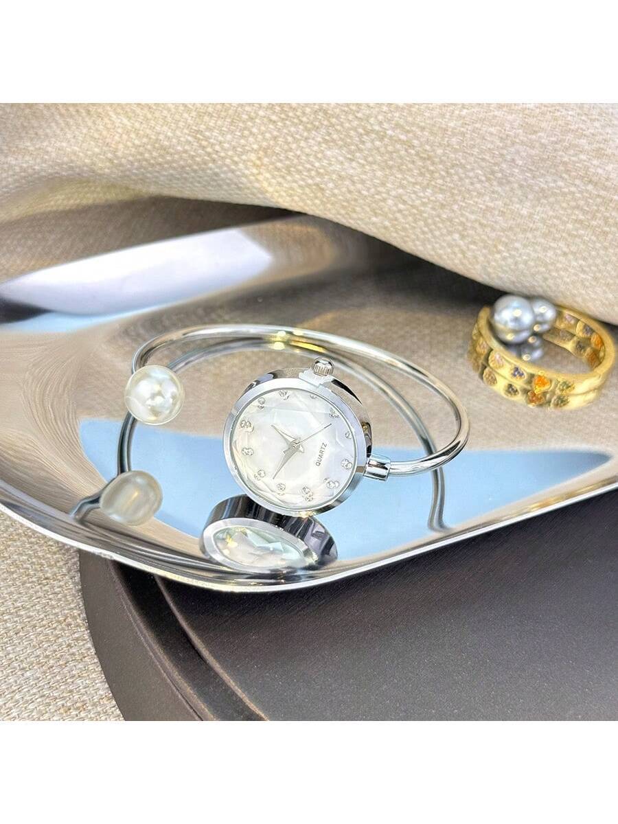 腕時計 レディース クォーツ 1個 女性用繊細なブレスレット付き腕時計、大きな真珠1個、ダイヤモンドカットガラスダイヤル、ミニマリ拍卖