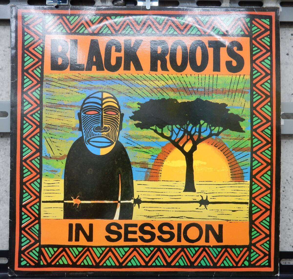 (LP) BLACK ROOTS IN SESSION拍卖