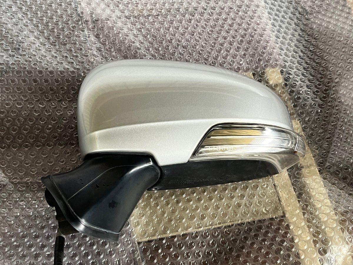 平成25年 TOYOTA トヨタ プリウス ZVW30 後期 ドアミラー 左のみ ウインカー付 9740拍卖