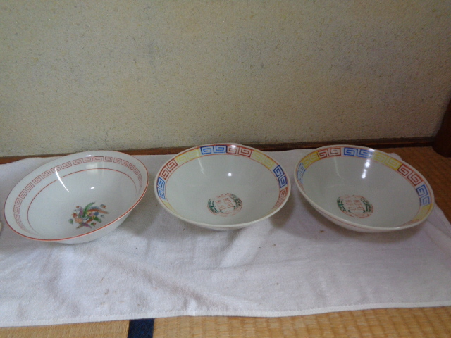 レトロ ラーメン鉢 3杯まとめて/拉麺鉢・ラーメン皿/大清乾隆年製/拍卖