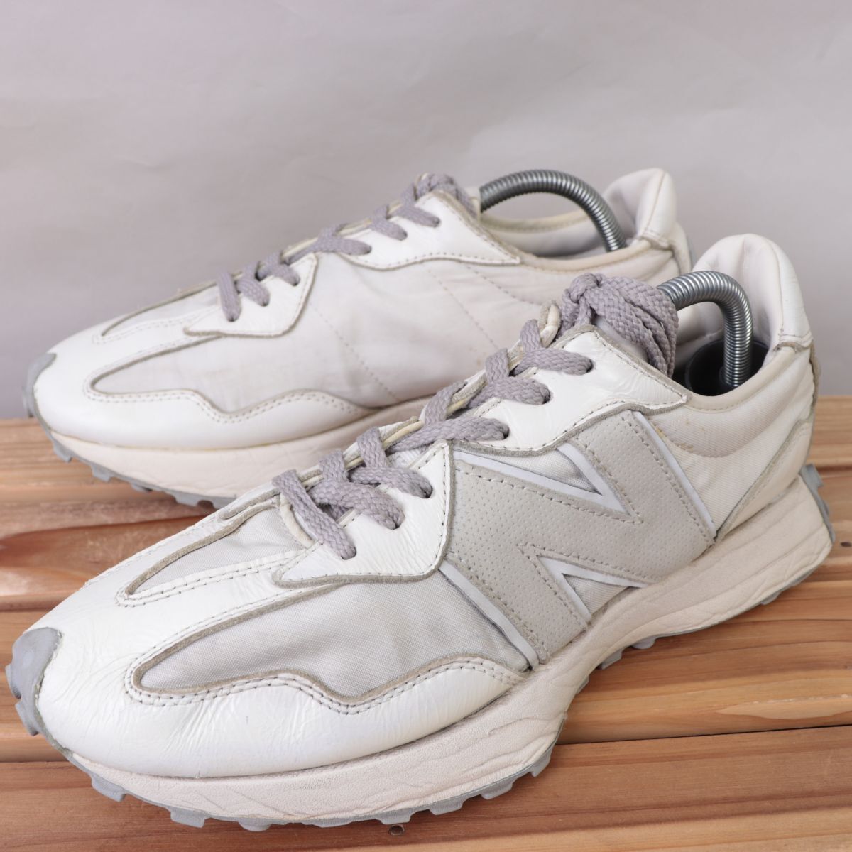 z1201【MS327WP】ニューバランス US9 27.0cm/白 ホワイト ライトベージュ 灰 グレー newbalance メンズ スニーカー 中古拍卖