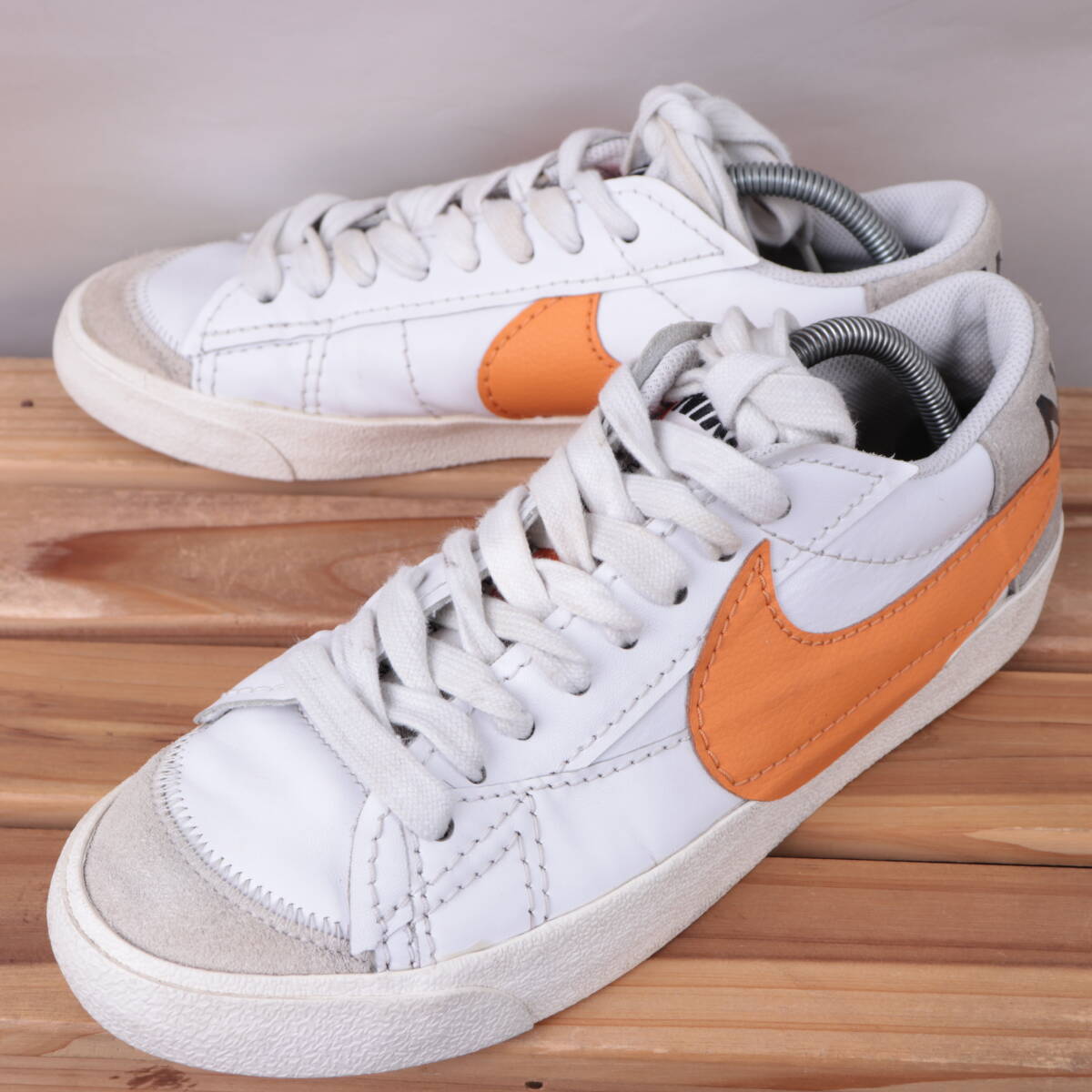 z1288 ナイキ ブレーザー ロー77 ジャンボ US9.5 27.5cm/白 ホワイト オレンジ NIKE BLAZER LOW77 JUMBO ブレザー メンズ スニーカー 中古拍卖