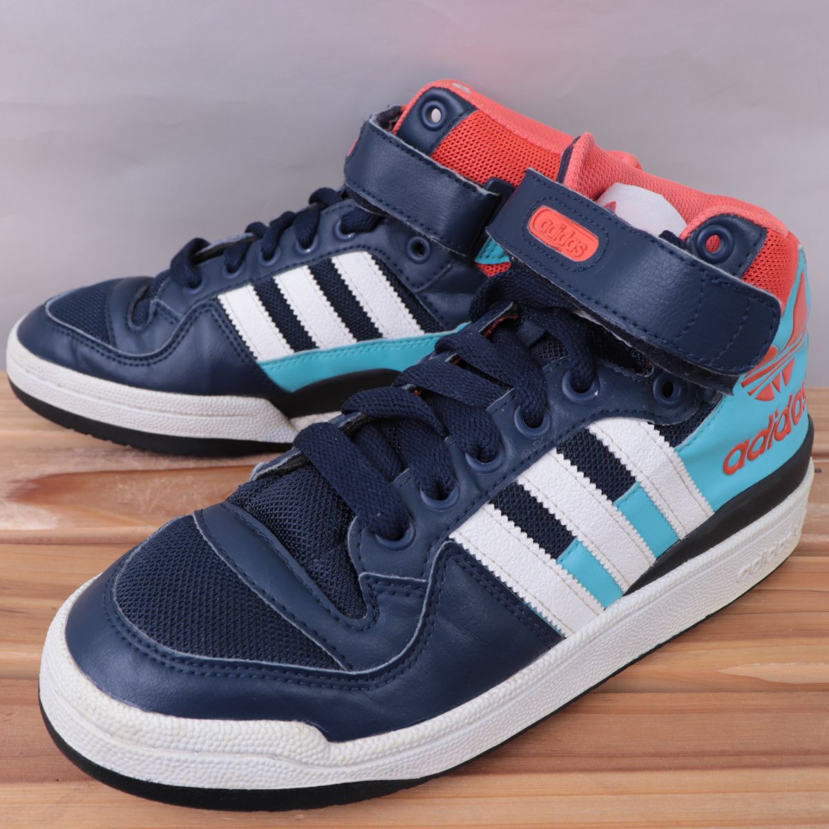 z1435 アディダス フォーラム ミッド US7 1/2 25.5cm/紺 ネイビー オレンジ 水色 白 adidas FORUM MID RS メンズ スニーカー 中古拍卖