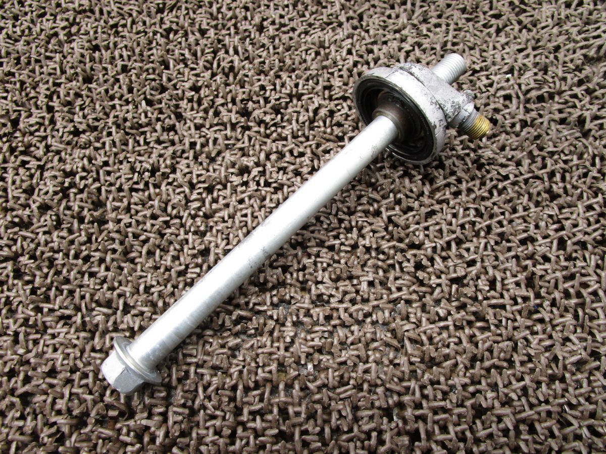 ルネッサ フロントアクスルシャフト メーターギア ●A4232!4DN ヤマハ 【 4DN 】 キャブ車 動画有拍卖