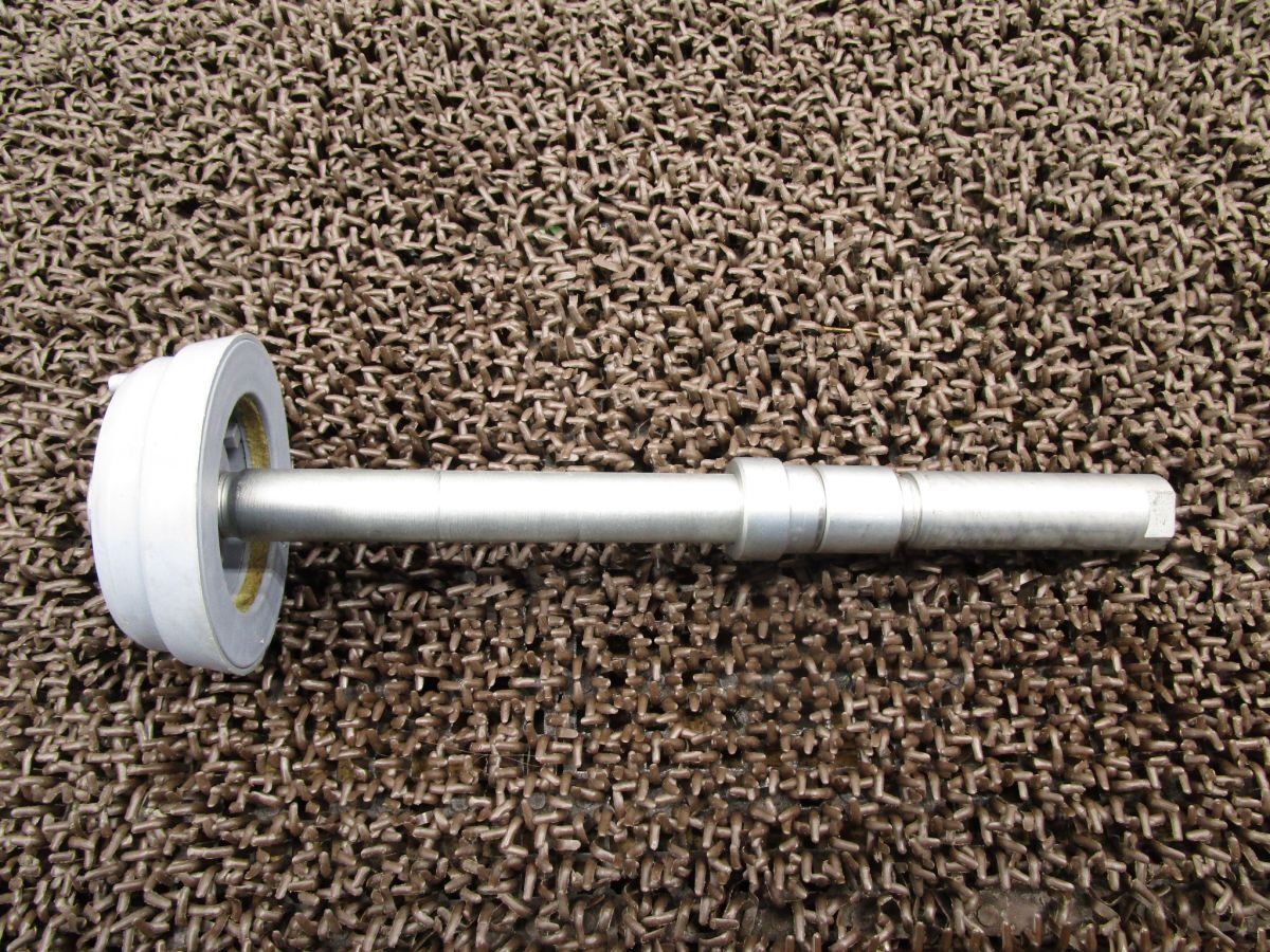 ROYAL ENFIELD クラシック500 フロントアクスルシャフト ●A4317!メーターギア C5 【 S5F 】 ロイヤルエンフィールド インジェクション拍卖