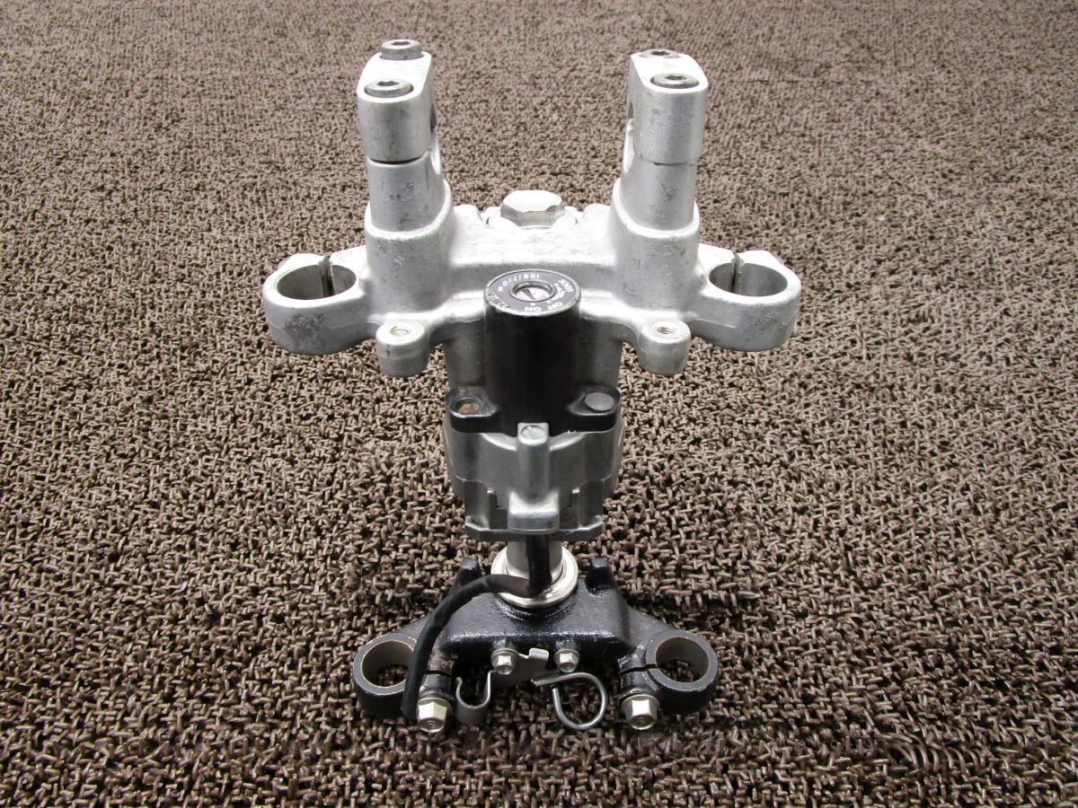 RZ50-2 トップブリッジ ステム ▲A4979!RA01J ヤマハ 【 A106E 】 キャブ車 12V拍卖