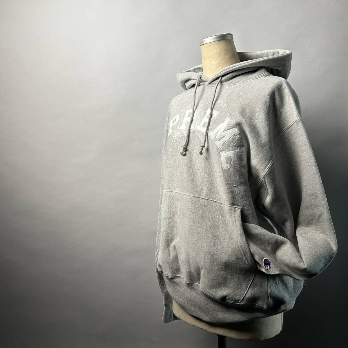 新品 シュプリーム チャンピオン パーカー M SUPREME Champion Hooded Sweatshirt 25SS グレー 正規店購入品拍卖