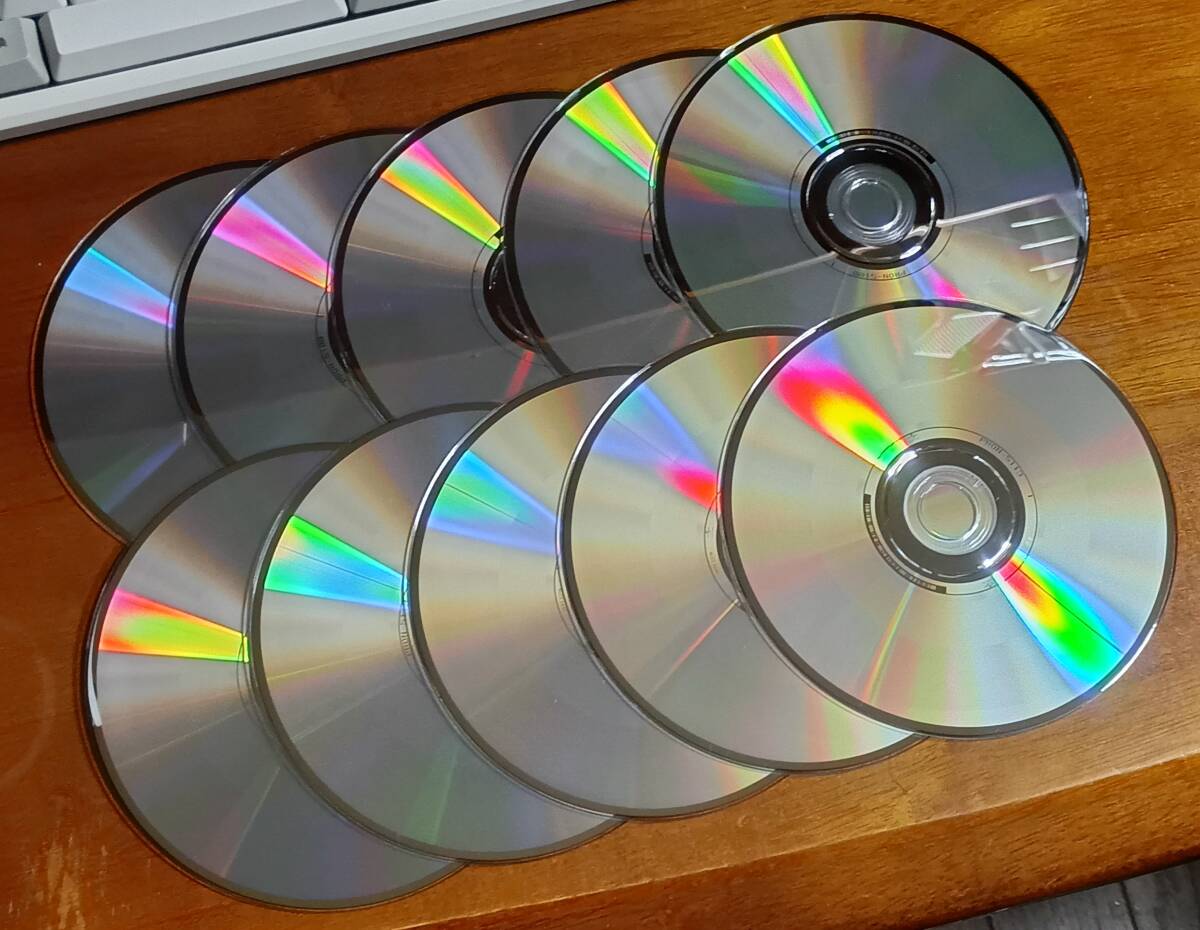 送料無料:ジャンク★音楽CDの10枚セット★鳥避け/カラスよけ/鳥よけ/忌避/工作用拍卖