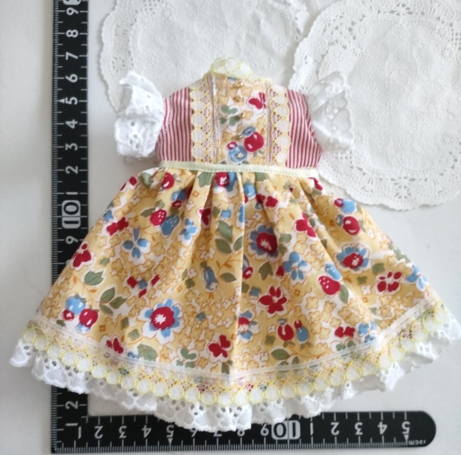 tia *゜☆:。ドール用 タミーちゃん サイズ 花柄×ストライプ コットンレース ワンピース 拍卖