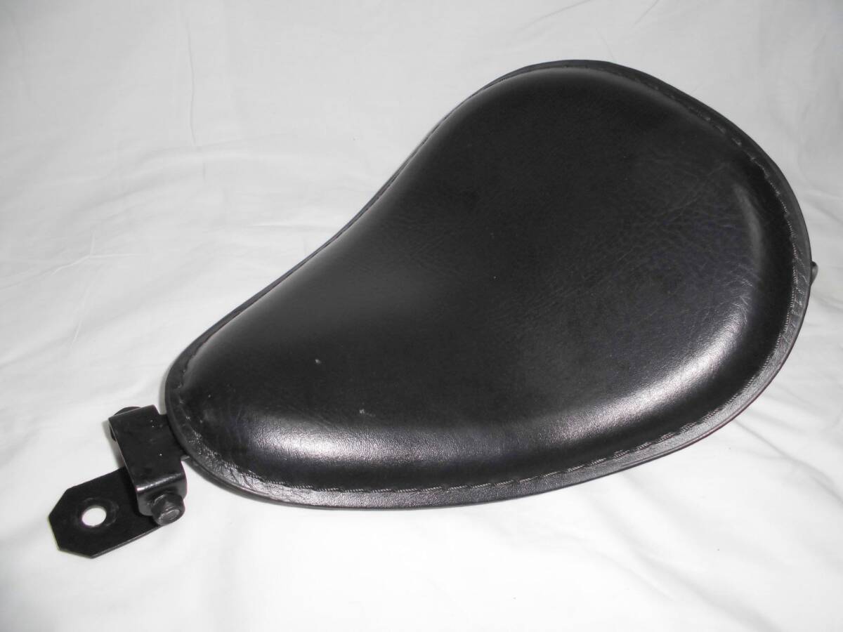 汎用 ソロシート サドルシート 本革 黒 ブラック 裏面補修拍卖
