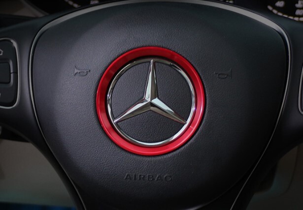 デザイン性UP♪ ベンツ レッド ステアリング エンブレム リング X156 GLA180 GLA250 GLA45 GLAクラス拍卖