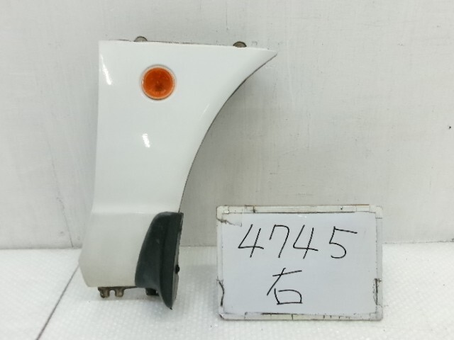 H3年 ビート E-PP1 右Fフェンダー NH528 ホワイト 60211-SS1-010ZZ 202710 4745拍卖