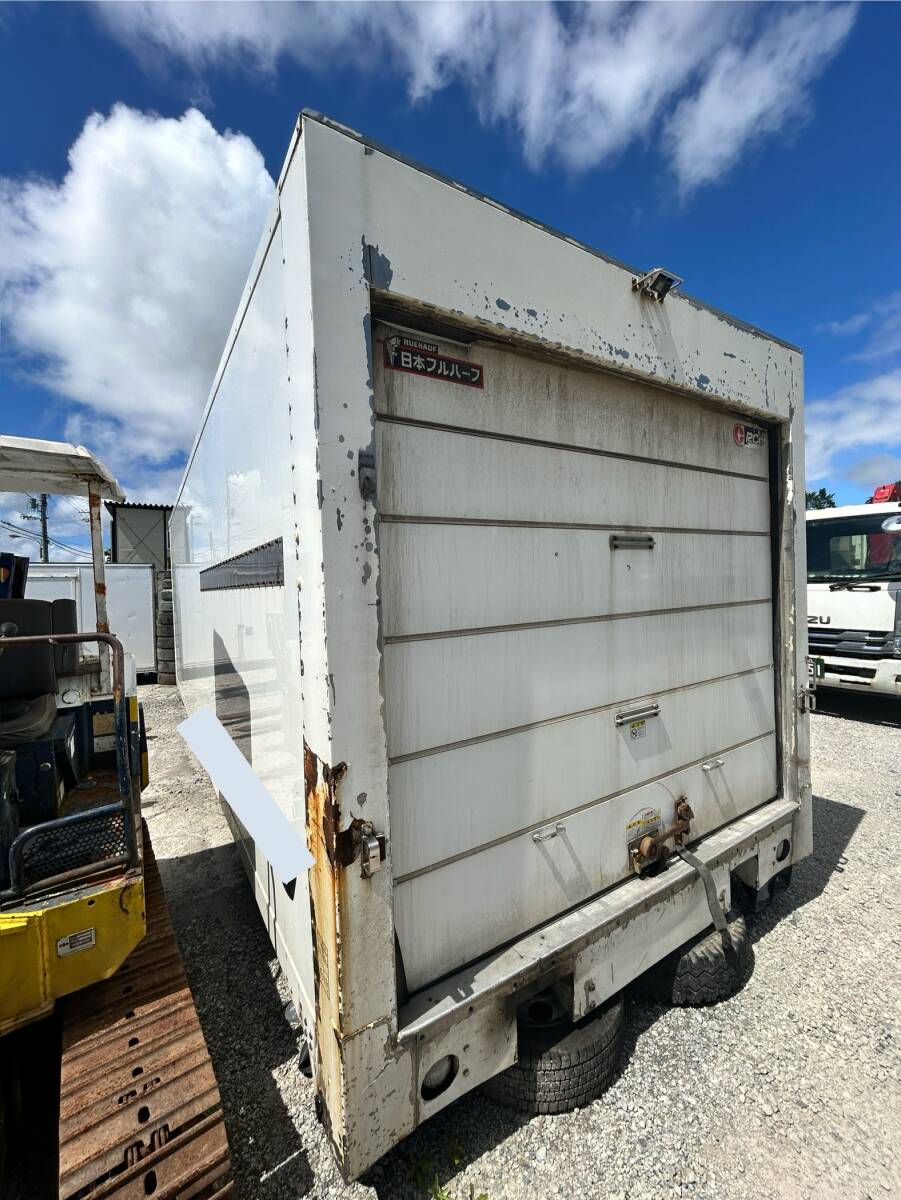 Y22. 【希少 シャッタータイプ】 シマ鋼鈑 4トン保冷コンテナ 幅241cm長さ706cm高さ234cm コンテナ 物置 倉庫 格安運送 江別市発拍卖