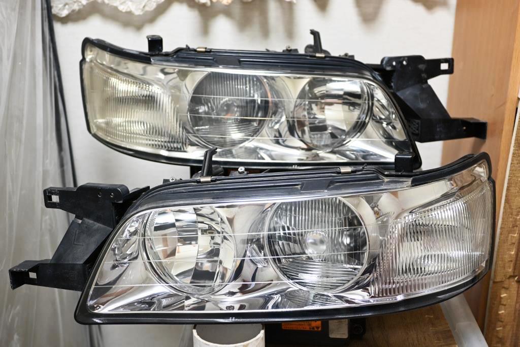 希少綺麗 付属完備 NISSAN C35 HC35 GC35 日産 ローレル クラブS メダリスト 後期 純正 HID キセノン 左右 ヘッドライト ICHIKOH 1581 ①拍卖