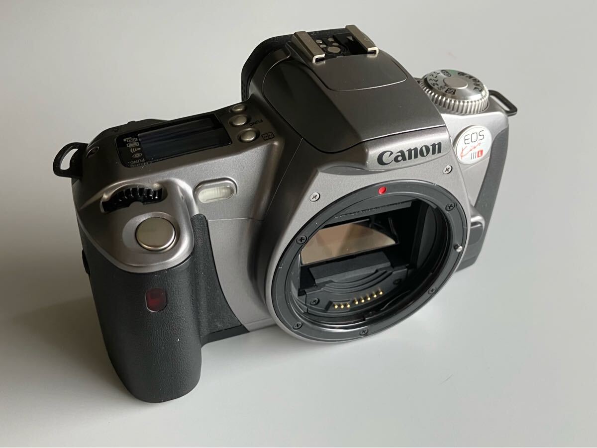 【動作OK】キヤノン Canon EOS Kiss ⅢL拍卖