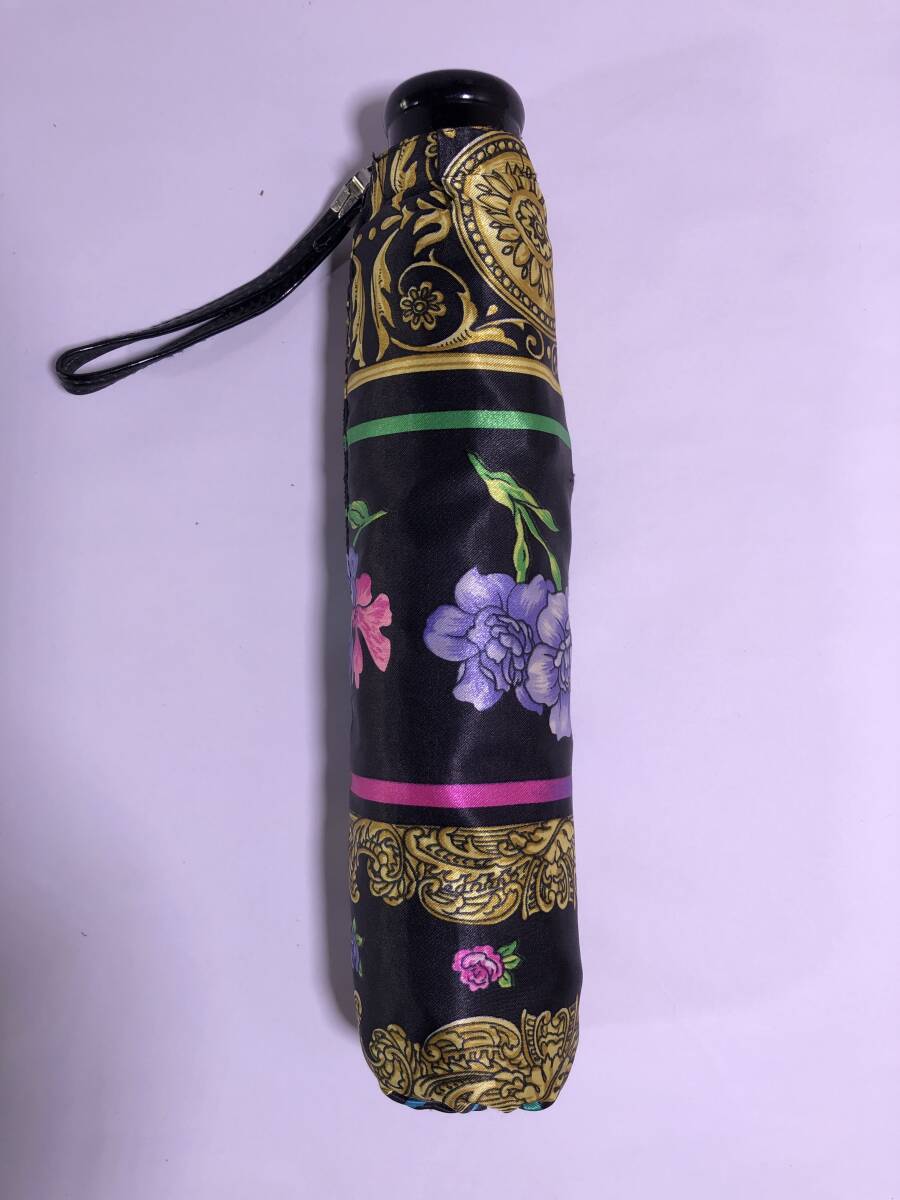 【A105-3】ヴェルサーチ 折りたたみ傘拍卖