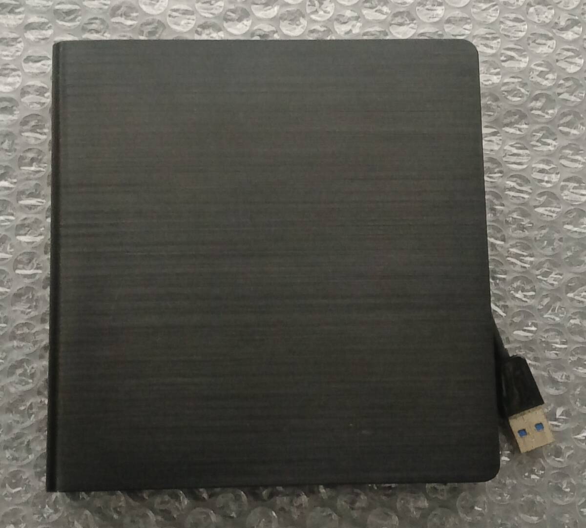 【中古パーツ】外付け ドライブ USB端子 ケーブル付け ドライブ DVD-RW ■B354拍卖