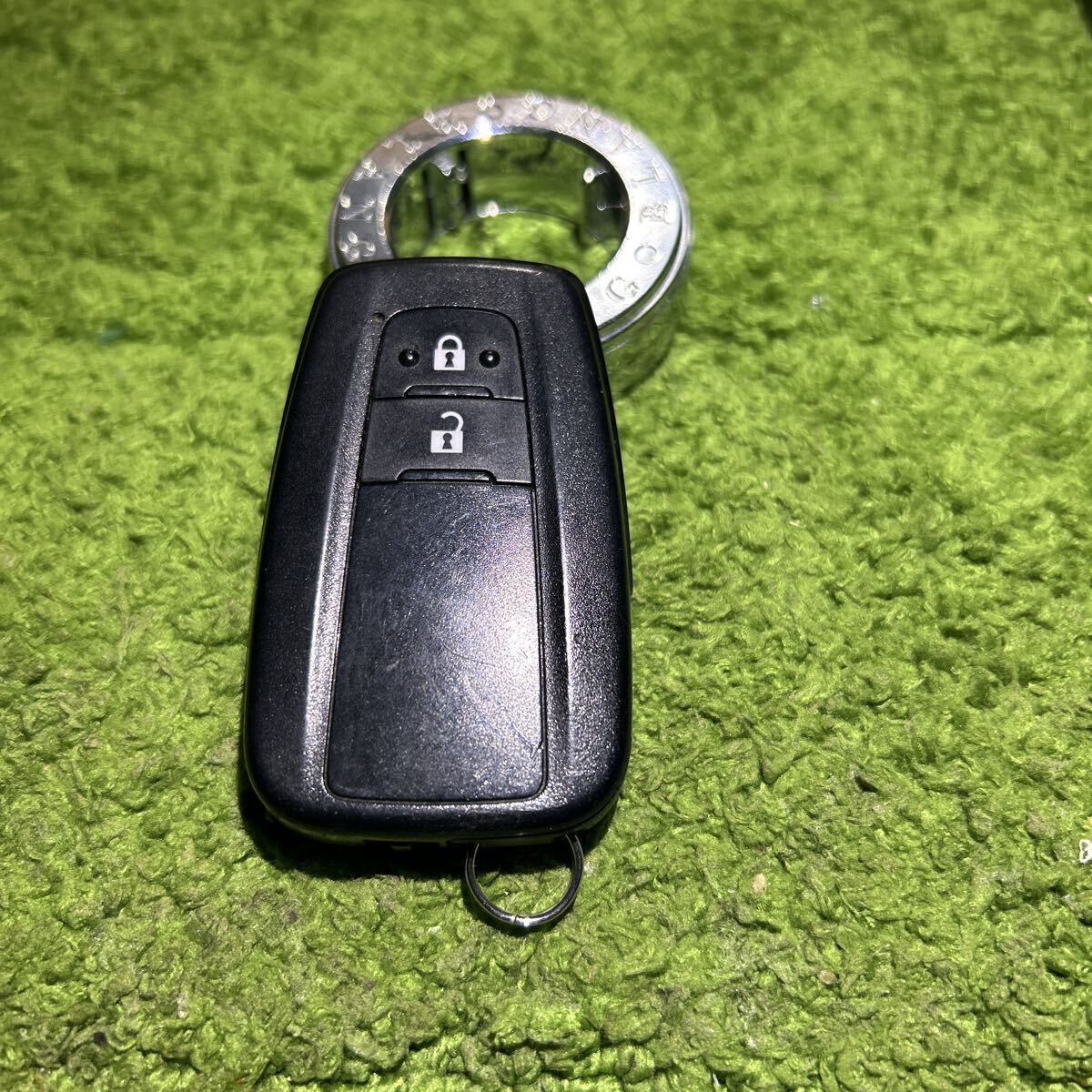 NO:23 トヨタ スマートキー リモコン ZWE211 カローラツーリング 純正 TOYOTA COROLLA TOURING 刻印:007-AF0177 基盤:231451ー2000拍卖