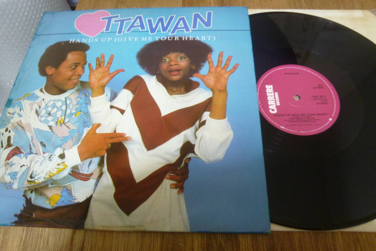 12” OTTAWAN // HANDS UP (GIVE ME YOUR HEART)拍卖