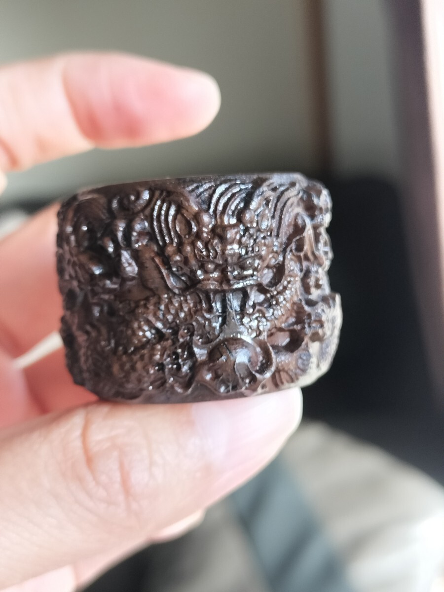 沈香木 ベトナム産沈香 龍彫り 指輪 親指リング サムリング 27号拍卖