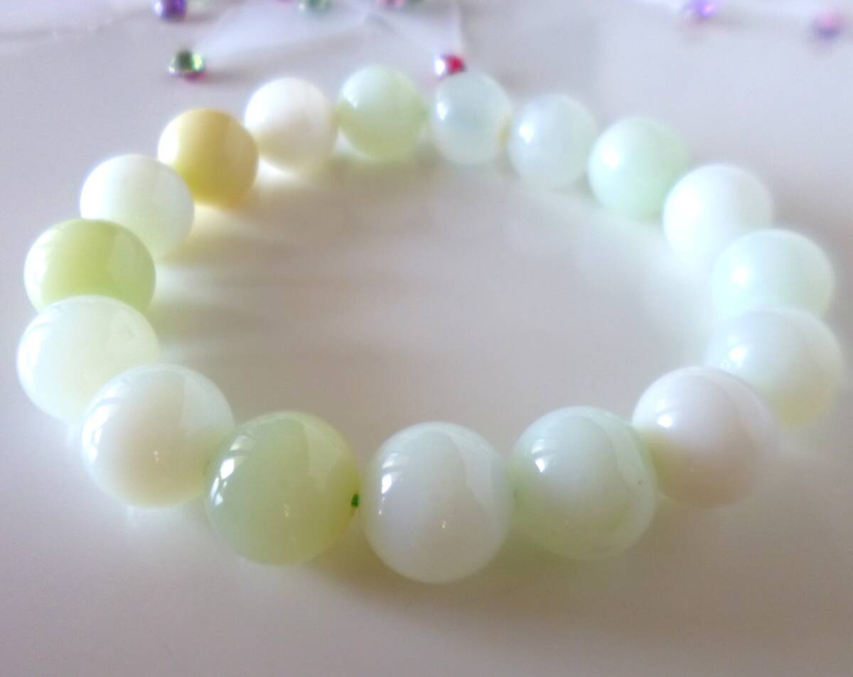 ☆希少☆妖精が宿る石☆ストレス緩和☆心と身体の癒し☆お守り☆ポジティブパワー☆グリーンオパール☆ ☆大珠12mm☆☆16.5cm☆拍卖