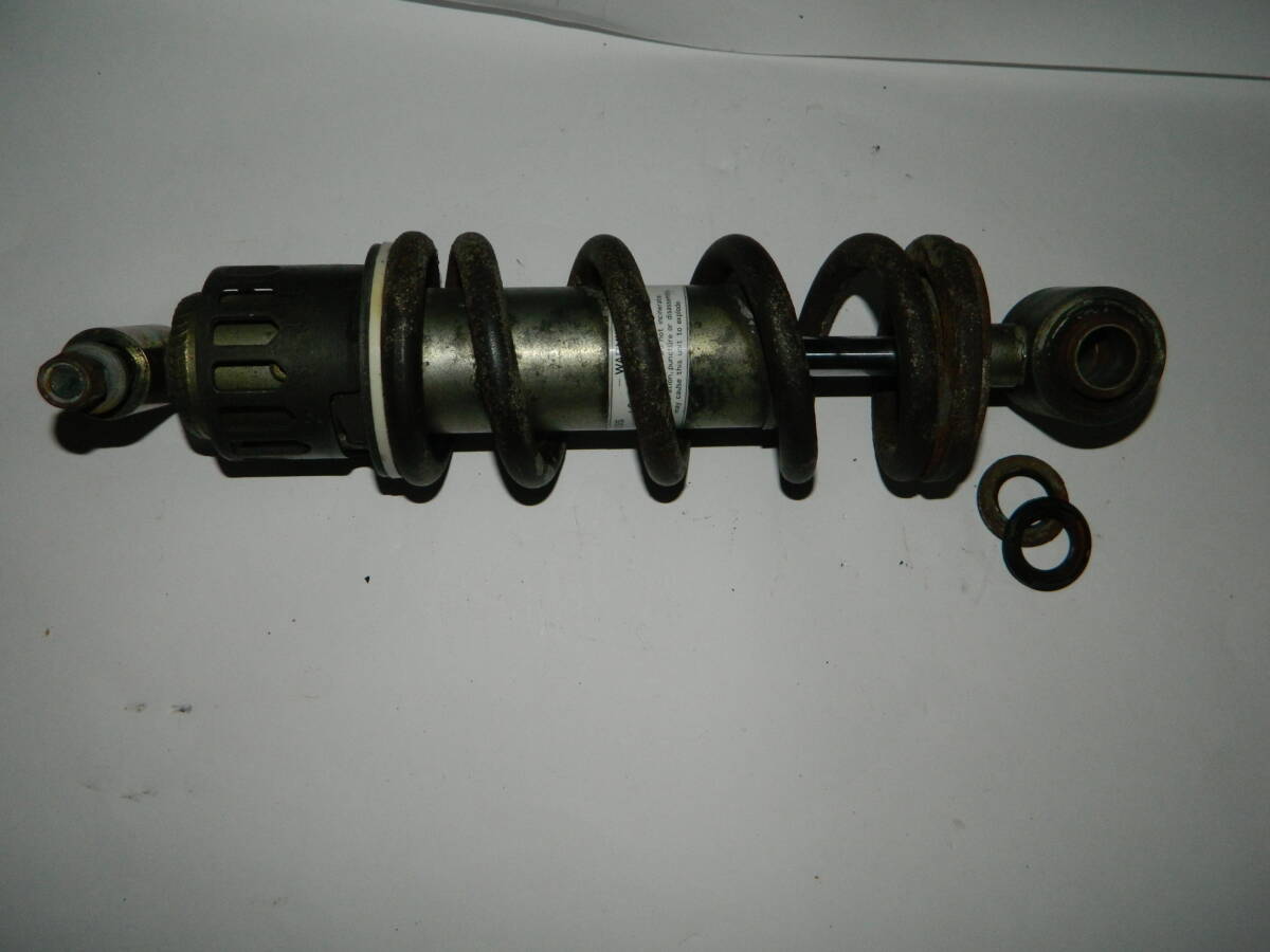 576 FZR250 リアサスペンション 2KR拍卖