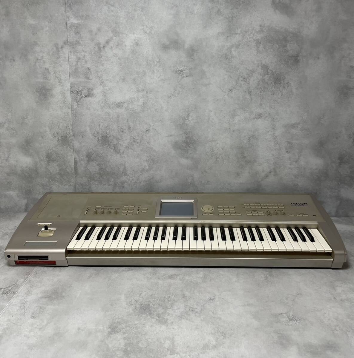 KORG コルグ TRITON STUDIO シンセサイザー ◆SR7/34◆拍卖