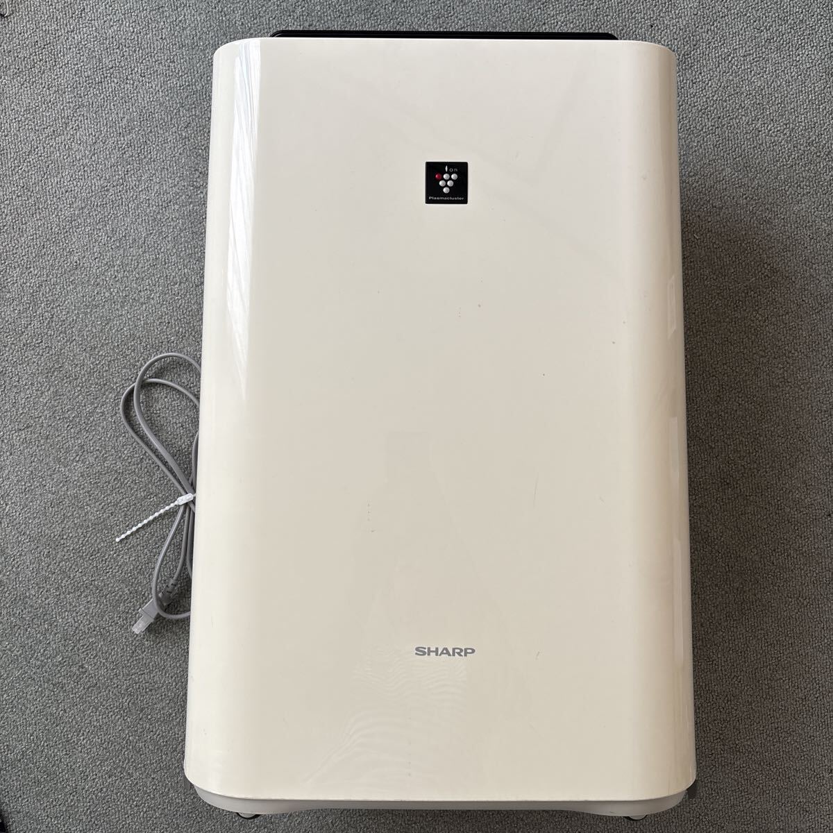 SHARP 空気清浄機 プラズマクラスター シャープ KC-D70-W ジャンク扱い 2015年製 ホワイト 加湿空気清浄機 加湿 家電拍卖