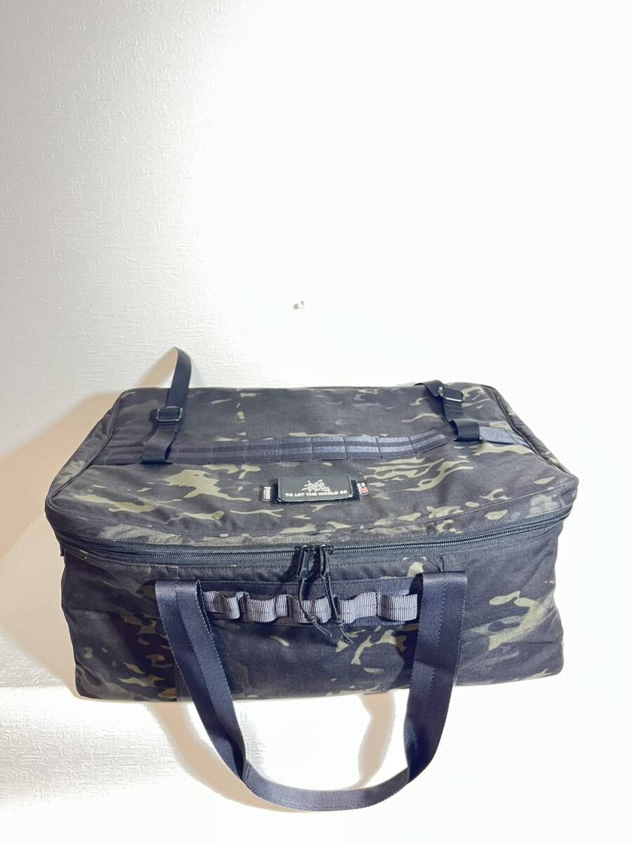 BALLISTICS バリスティクス ニューギニアコンテナ アウトドア キャンプ ケース拍卖