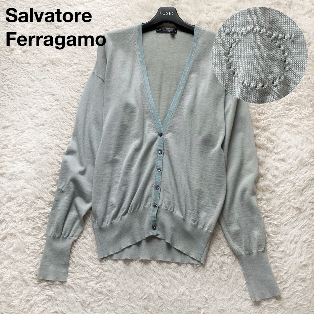 サルヴァトーレフェラガモ ニットカーディガン Vネック ガンチーニ刺繍 イタリア製 Mサイズ Salvatore Ferragamo拍卖