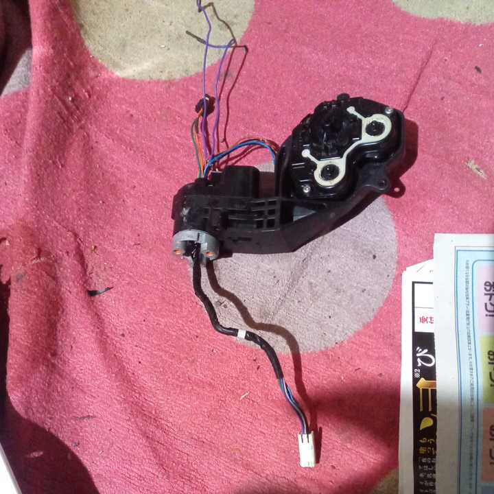 ジムニーjb23 7型以降ウインカードアミラー格納モータ右側送料全国600円拍卖