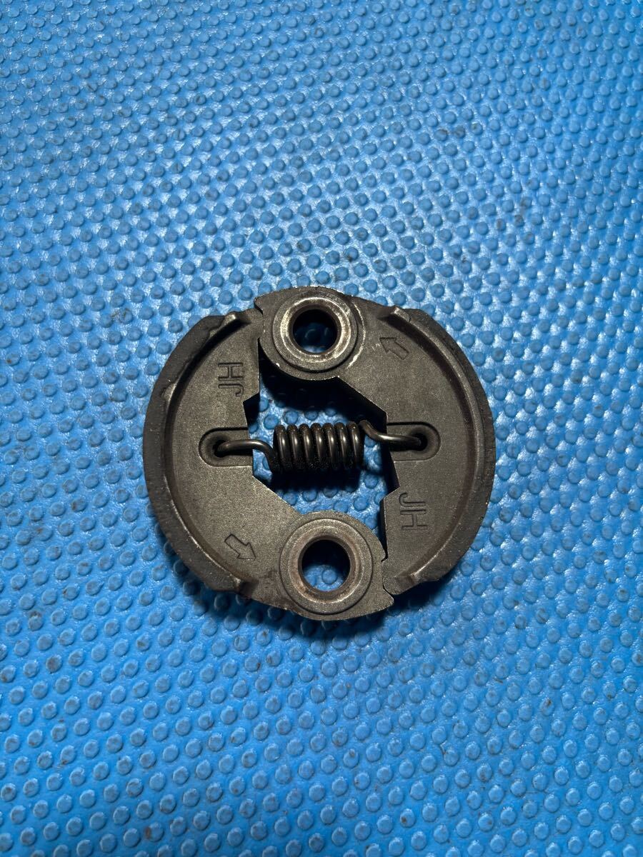 送料210円 草刈機 刈り払機 部品 パーツ 遠心クラッチ 型番不明 適合機種不明 拍卖