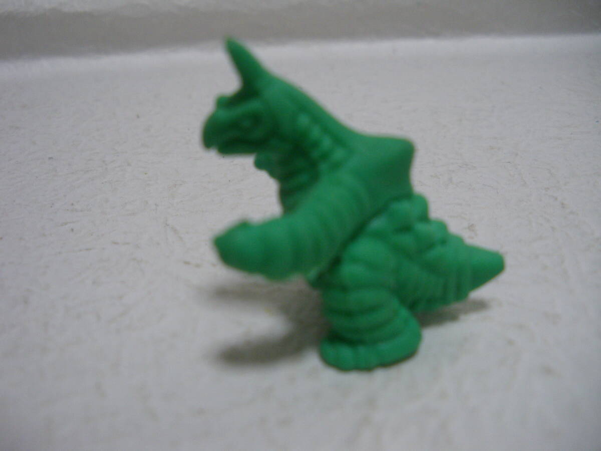 ポピー バキシム 緑色 塩ビ成形 怪獣消しゴム HG 正規 ヴィンテージ 名鑑 ウルトラマン エース A 同梱、郵送も可拍卖