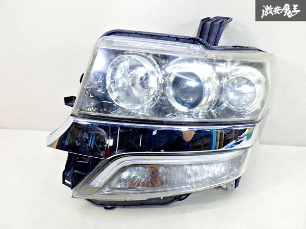【ブルーイルミOK】 ホンダ 純正 JF1 JF2 N-BOX カスタム 前期 HID ヘッドライト ヘッドランプ 左 左側 助手席側 KOITO 100-62038 棚25P拍卖
