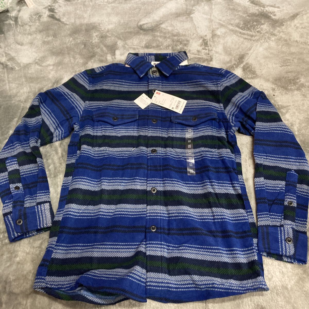 未使用品 ユニクロ 長袖フリースシャツ サイズM拍卖