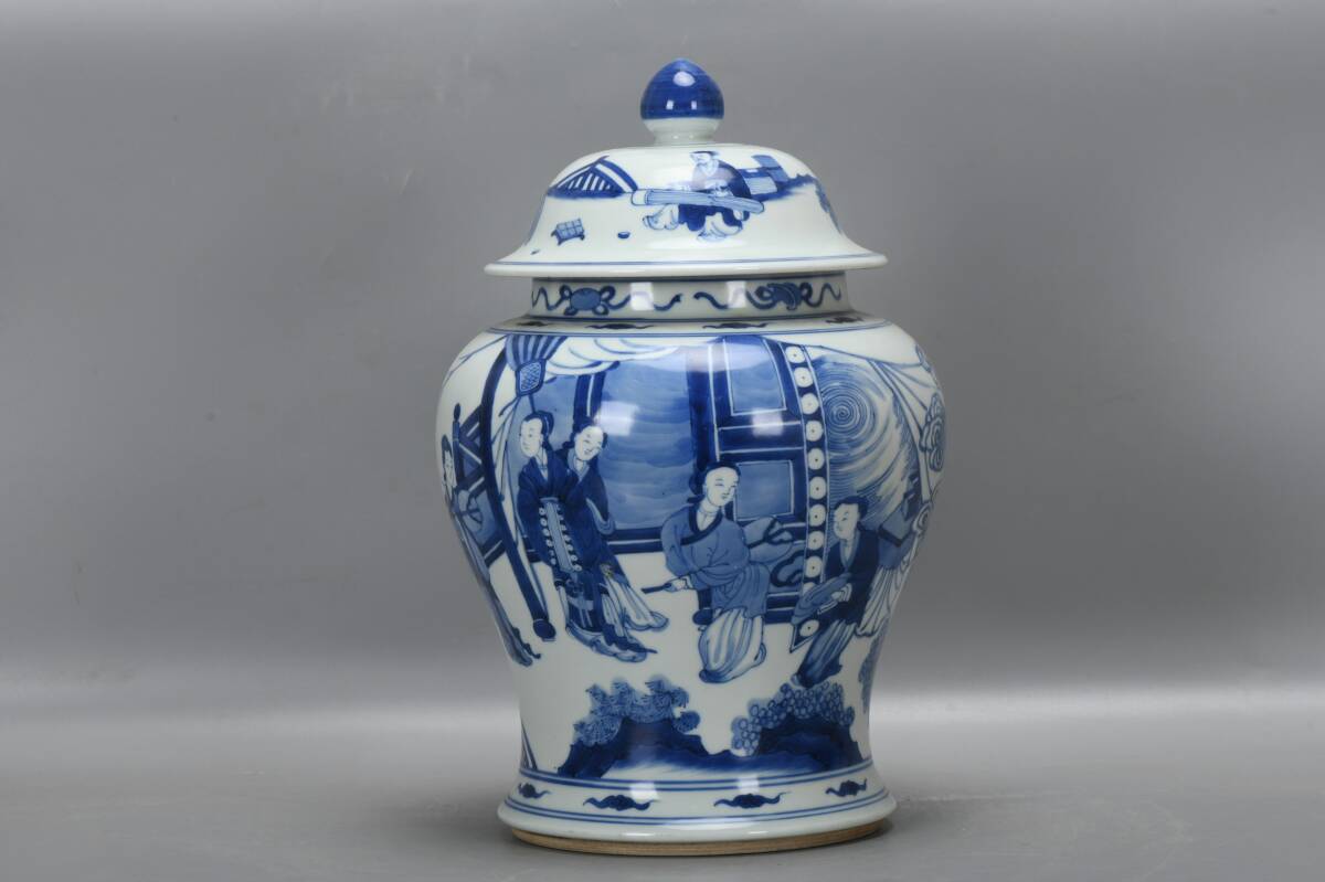 ◆蔵出◆中国古美術 大清康熙年製款 青花 人物故事図 將軍罐 美品 細密細工造 置物 擺件 古賞物 骨董 時代物 A04拍卖