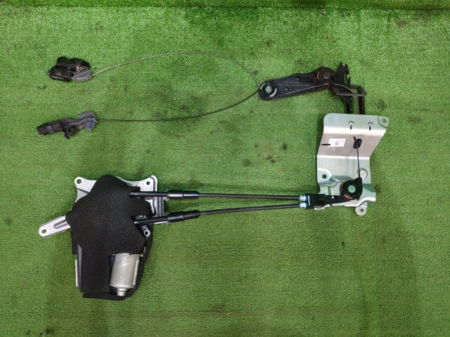 シエンタ DBA-NSP170G 左パワースライドドアモーター 85006-52061 85006-52062拍卖