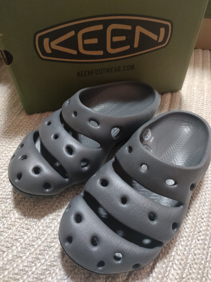 新品 KEEN ヨギ 25cm US7 MAGNET BLACK サンダル キーン メンズ アウトドア 正規品 マグネット ブラック拍卖