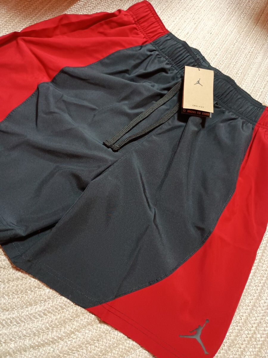新品 未使用 NIKE JORDAN Dri-FIT ショーツ XL ブラック レッド ナイキ ジョーダン ショートパンツ拍卖