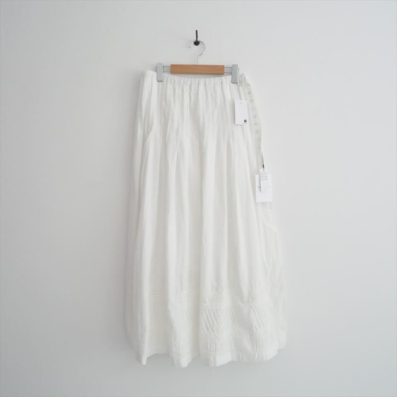 2024SS / MACPHEE マカフィー / TOMORROWLAND / コットンツイルモールエンブロイダリータックフレアスカート 36 / 12054205532 / 2410-0441拍卖