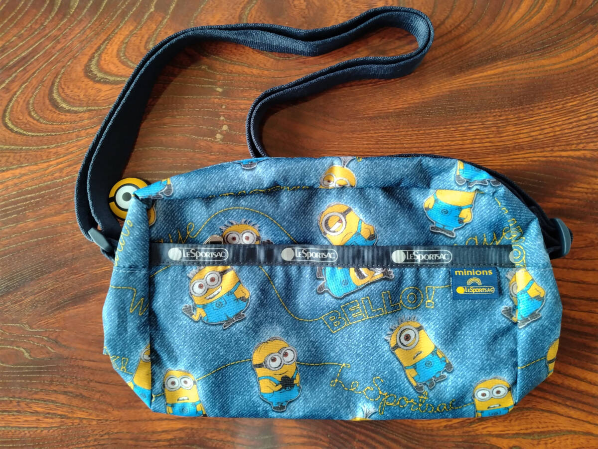 レスポートサック【ミニオンズコラボ】「ダニエラクロスボディ」(ショルダーバッグ) デニム調 (G508 ミニオンズデニム)拍卖