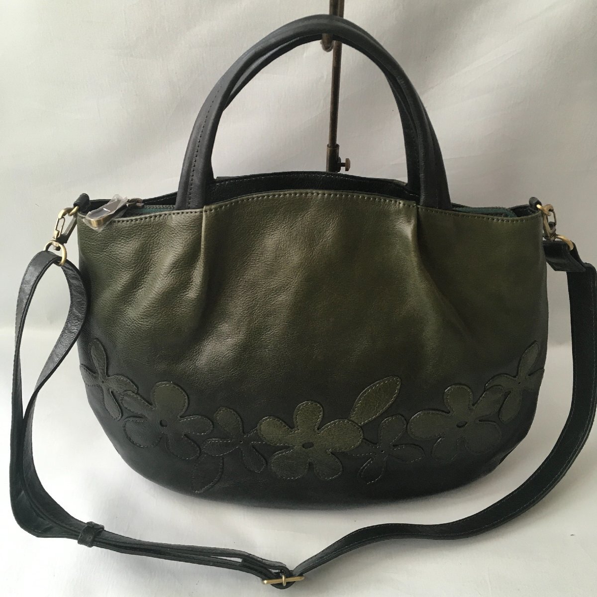 即決 極美品 IBIZAイビザ レザー ショルダー バッグ TM拍卖