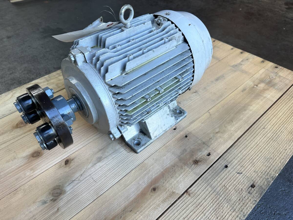 ② 東芝 TOSHIBA モーター 1K 200〜220V 3.7kw 50/60hz 三相モーター モーター インダクションモーター 電動モーター 拍卖
