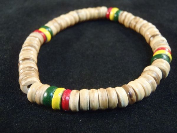 ◆◇郵便110円~【天然素材】ココナッツブレス08◇◆1拍卖