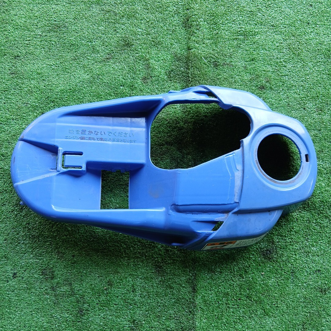 イセキ 管理機 KM27 KM パンジー27 パンジー エンジントップカウル カバー エンジン 倉庫内保管 耕運機拍卖