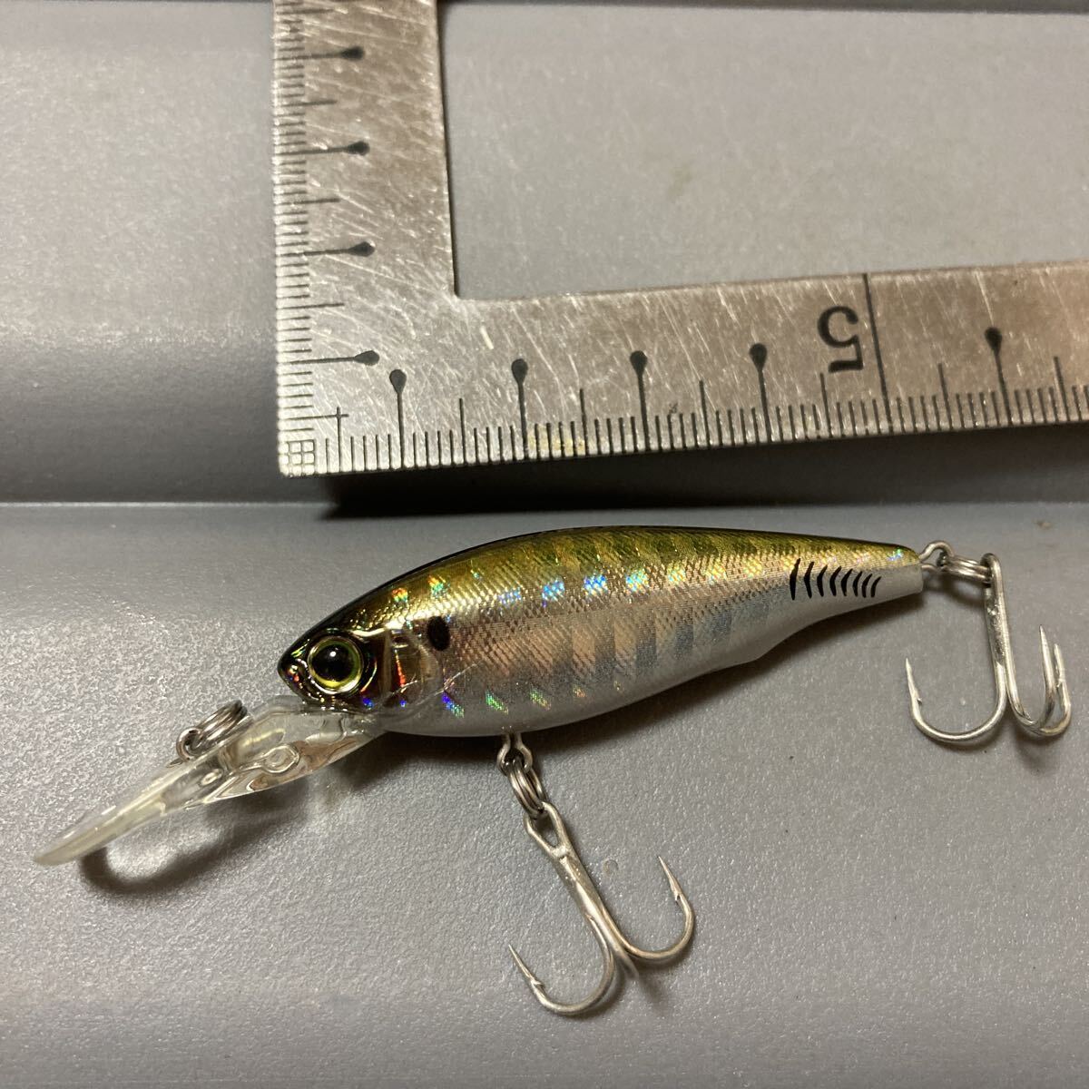 ヨーズリ エバシャッド 50S ホログラムアジ 未使用品 即決 ヨーヅリ S エバ メッキ メバル拍卖