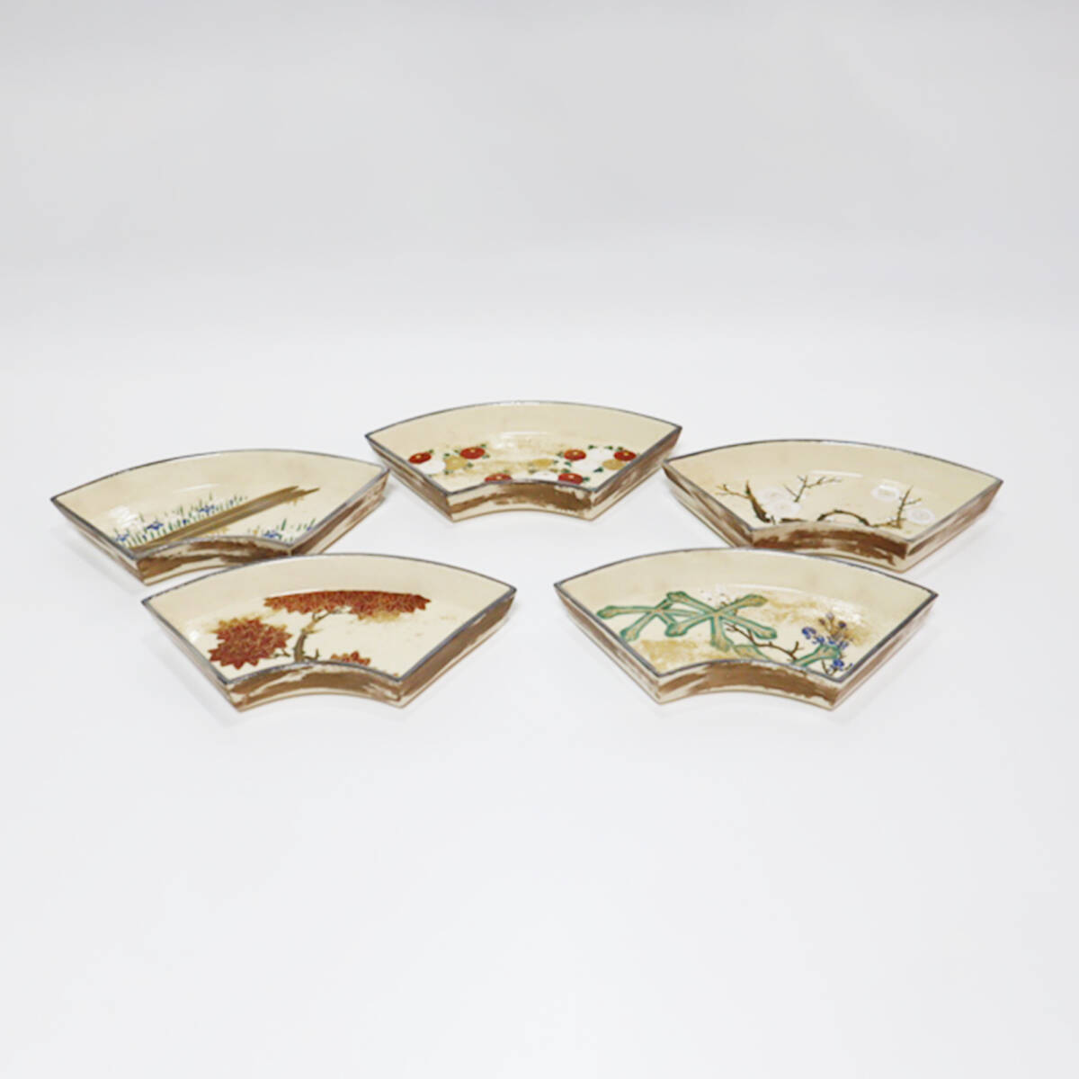 15代永楽善五郎正全造 仁清写色紙皿 5客 共箱 うつわ/食器 TUT009拍卖